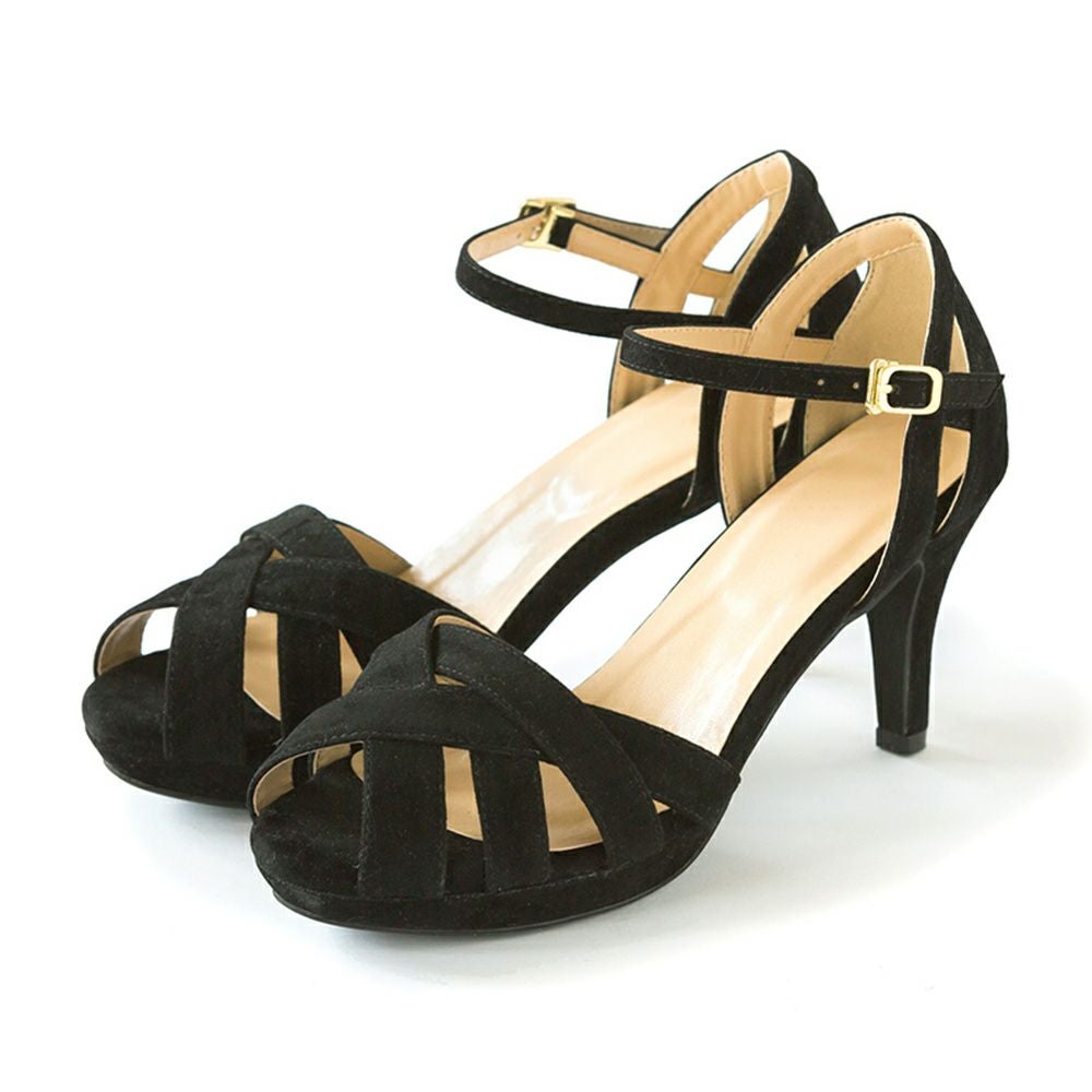 flune（フリューン） クロスデザイン アンクルストラップ サンダル