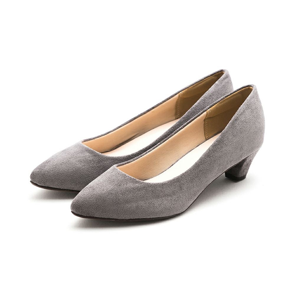 menue (メヌエ) 幅広『4E』チャンキーヒール ポインテッドトゥパンプス