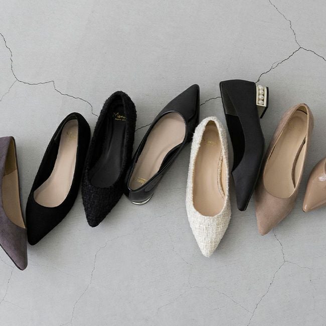 menue（メヌエ） ヒールコンシャス パールモチーフ ポインテッドトゥ