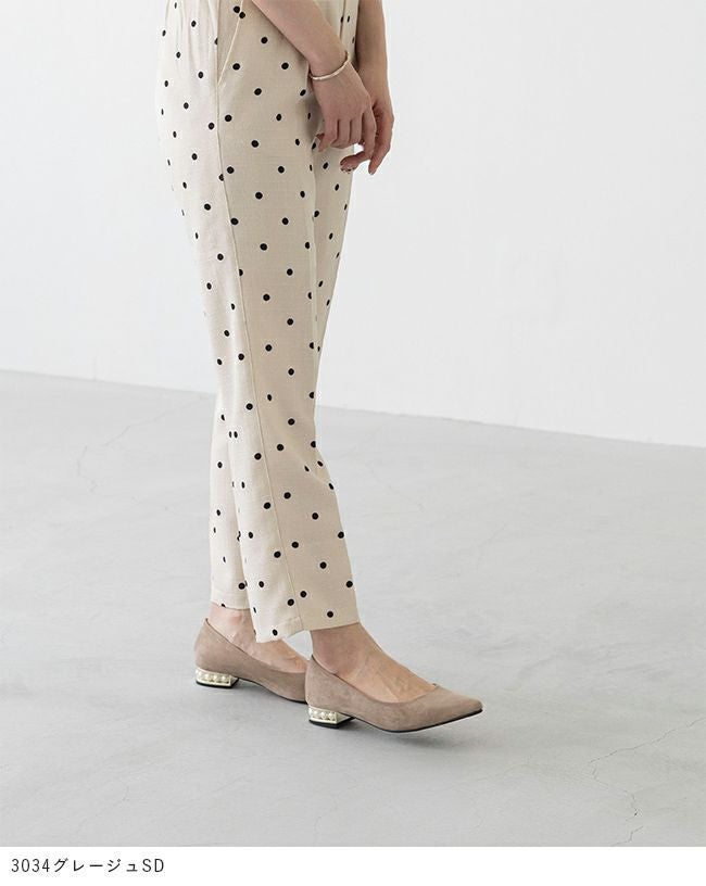 menue（メヌエ） ヒールコンシャス パールモチーフ ポインテッドトゥ パンプス