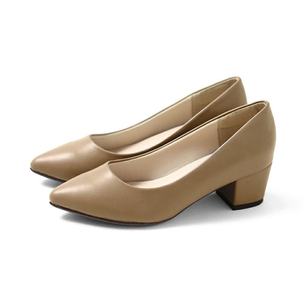 flune（フリューン） 幅広 4E ポインテッドトゥ チャンキーヒール パンプス freely