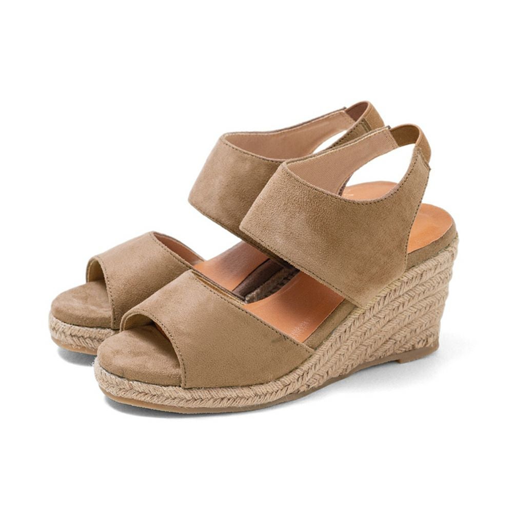 menue（メヌエ） ゴムストラップ 7cmヒール ジュートサンダル