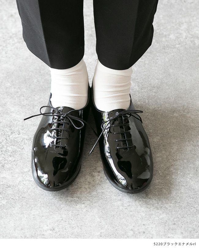 日本製 エナメル レースアップ フラットシューズ 送料無料 | welleg
