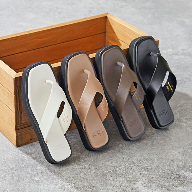 新品】nouer ヌエール トングサンダル スクエアトゥ メタルパーツ 新品