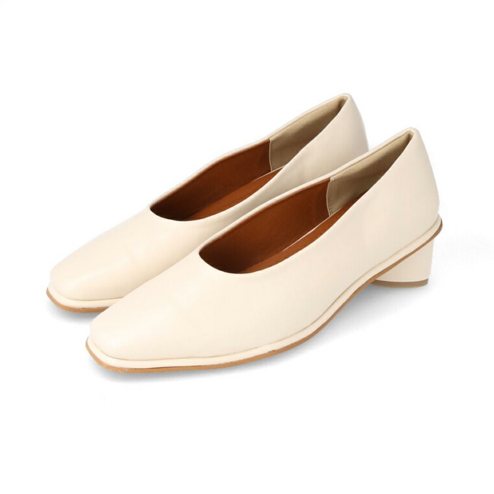 menue (メヌエ) スクエアトゥ 変形ヒール パンプス 送料無料 | welleg