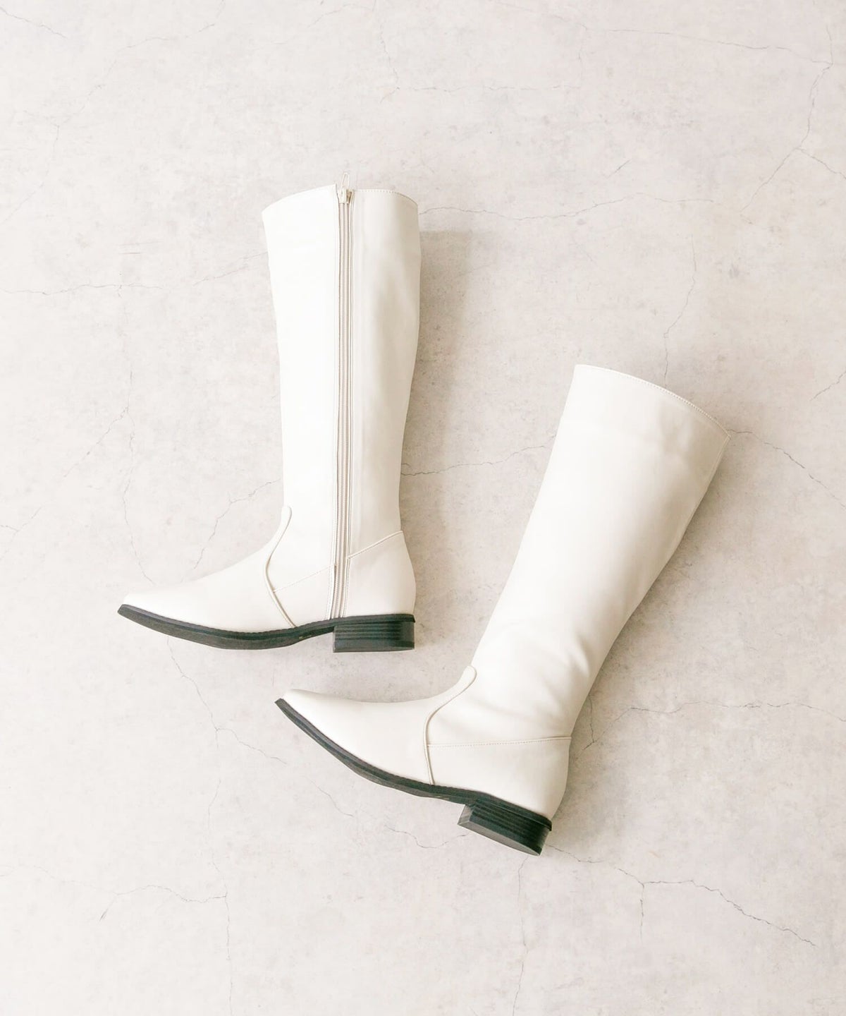 menue (メヌエ) スクエアトゥシンプルロングブーツ