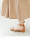 menue (メヌエ) スクエアトゥアンクルストラップサンダル