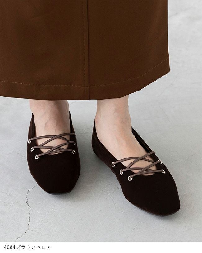 menue (メヌエ) レースアップ スクエアトゥ パンプス