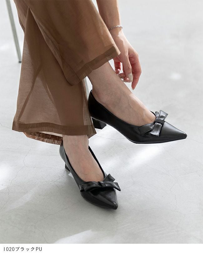 menue (メヌエ) リボンモチーフ ポインテッドトゥ ヒールパンプス