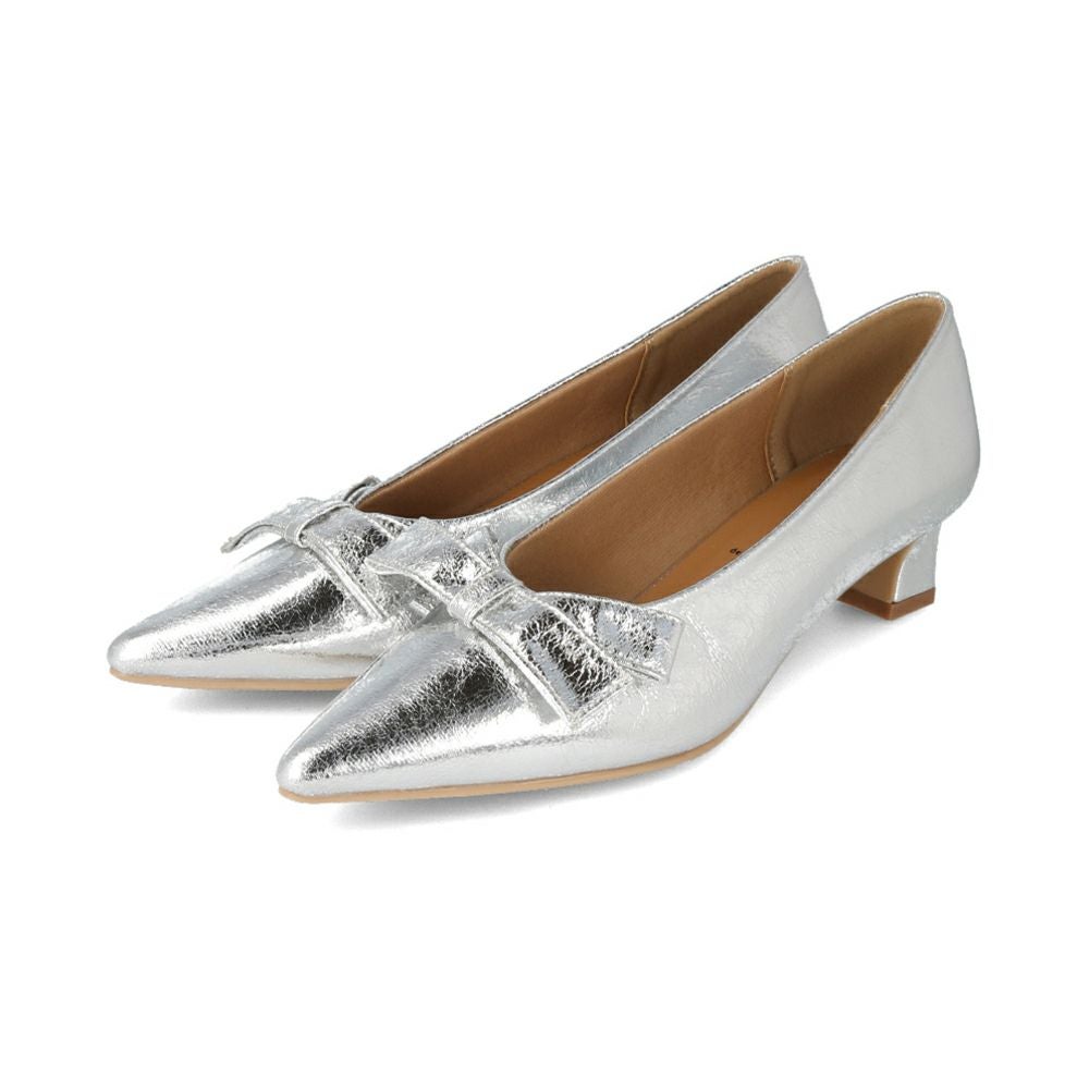 menue (メヌエ) リボンモチーフ ポインテッドトゥ ヒールパンプス