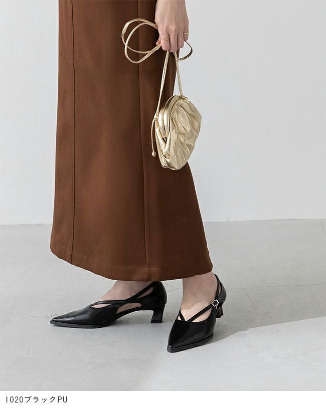 menue (メヌエ) クロスストラップ ポインテッドトゥ ヒールパンプス