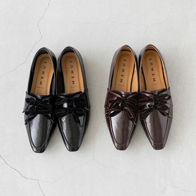 menue (メヌエ) ベロアリボン スクエアトゥ ローファー 送料無料